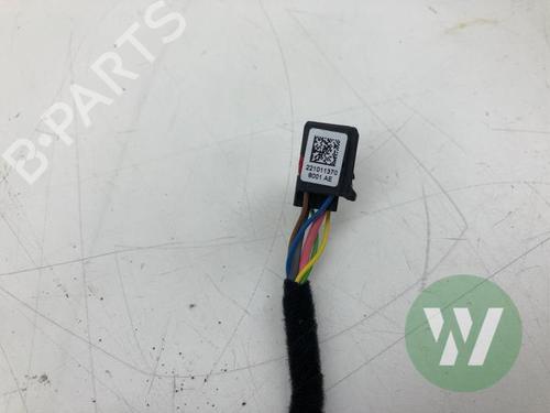 Used Tailgate lift support VW TIGUAN ALLSPACE (BW2, BJ2) 2.0 TDI 4motion (200 hp) 31930221