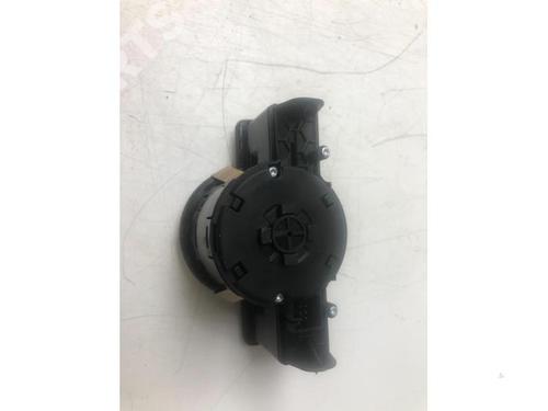 Used Headlight switch MERCEDES-BENZ B-CLASS Sports Tourer (W246, W242) B 180 CDI (246.200) (109 hp) 10143744