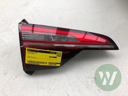 Farolim esquerdo Farolim esquerdo AUDI A4 B9 (8W2, 8WC) 40 TDI Mild Hybrid quattro (204 hp) 33906829 33906829