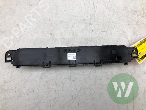 Climate control OPEL VIVARO C Van (K0) 2.0 | BP33713199I5 - Image 4