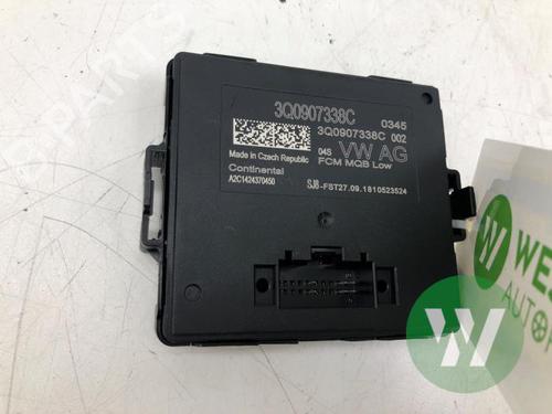 Used Lights ECU Lights ECU 39573824 39573824