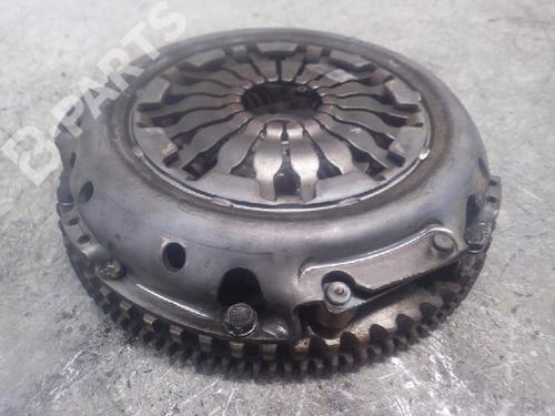 Used Flywheel RENAULT KANGOO / GRAND KANGOO II (KW0/1_) 1.6 16V LPG (KW0U) (106 hp) 9098942