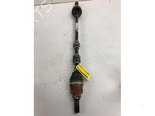 Used Right front driveshaft NISSAN MICRA V (K14) 1.0 IG-T 100 (101 hp) 29964135