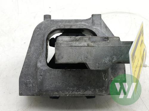 Used Gearbox mount Gearbox mount VW CADDY V Box Body/MPV (SBA, SBH) 1.5 TGI CNG (131 hp) 39915533 39915533