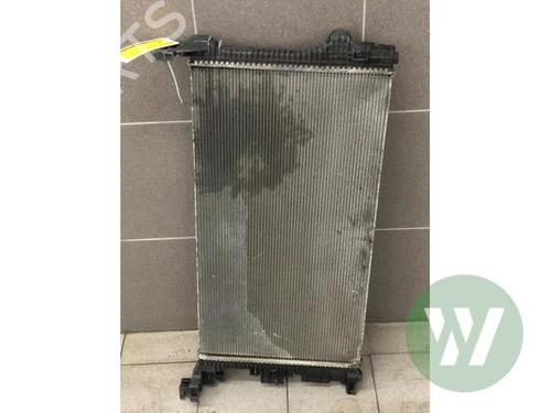 Used Water radiator Water radiator VOLVO XC60 II (246) T8 Hybrid AWD (456 hp) 39914387 39914387