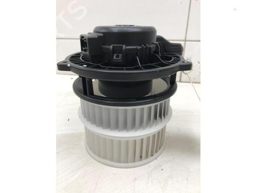 Used Heater blower motor Heater blower motor KIA SPORTAGE V (NQ5) 1.6 T-GDI MHEV AWD (179 hp) 39913410 39913410