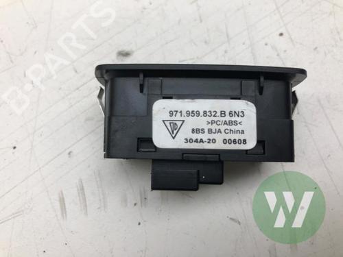 Switch PORSCHE TAYCAN (Y1A) 4S Performance Battery Plus (Y1ADB1) | BP39914905I30 - Image 2