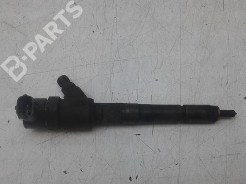 Used Injector VAUXHALL CORSA Mk III (D) (S07) 1.3 CDTI (L08) (75 hp) 6006615