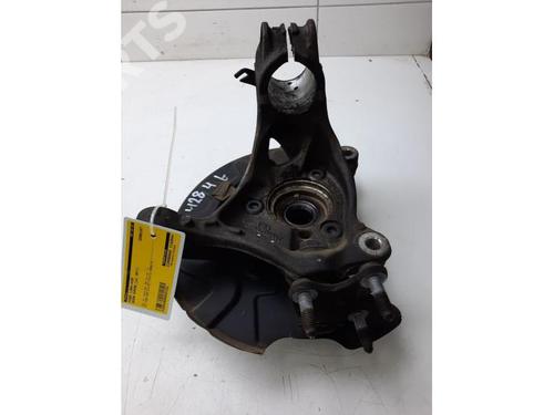 Used Left front steering knuckle Left front steering knuckle SKODA SUPERB III Estate (3V5) 1.4 TSI (125 hp) 10698764 10698764