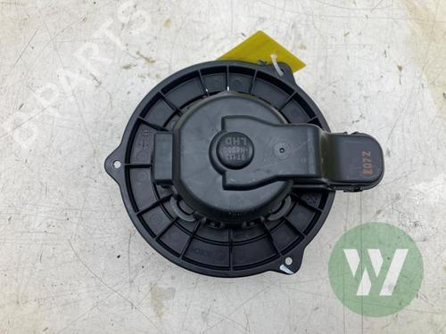 Heater blower motor KIA STONIC (YB) 1.0 T-GDi | BP32195509M62 - Image 3