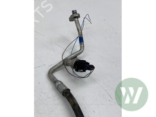 AC pipe LAND ROVER RANGE ROVER VELAR (L560) 2.0 P400 Hybrid 4x4 | BP38182417M126 - Image 3
