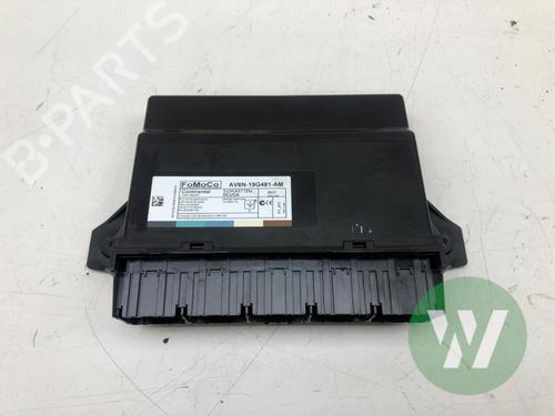 Module électronique FORD KUGA II (DM2) 2.0 TDCi 4x4 (150 hp) 31865982