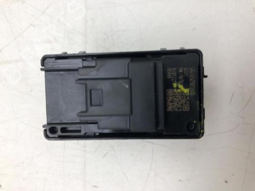 Switch MERCEDES-BENZ GLE (V167) GLE 350 e 4-matic (167.154) | BP25010091I30 