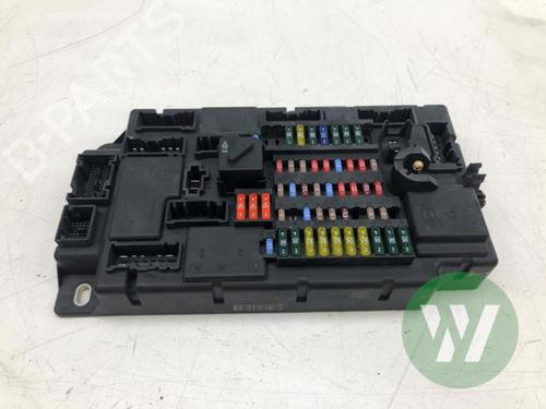 Used Fuse box Fuse box MINI MINI (R56) Cooper (122 hp) 33837978 33837978