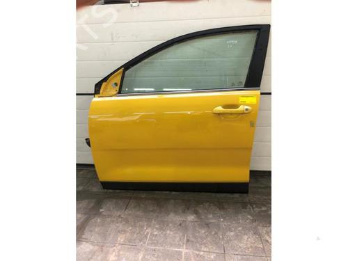 Used Left front door KIA STONIC (YB) 1.6 CRDi (116 hp) 25204522