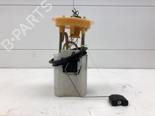 Used Fuel pump VW PASSAT B7 Variant (365) 1.6 TDI (105 hp) 30672510