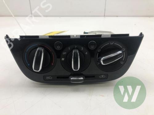 Used Climate control MITSUBISHI MIRAGE / SPACE STAR VI Hatchback (A0_A) 1.0 (A05A) (71 hp) 31371186