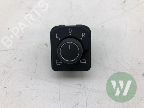 Used Mirror switch VW TIGUAN ALLSPACE (BW2, BJ2) 2.0 TDI 4motion (200 hp) 31930229
