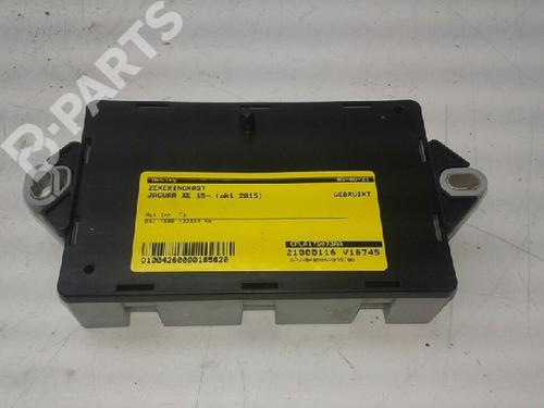 Fuse box JAGUAR XE (X760) 2.0 D | BP8071306E1 