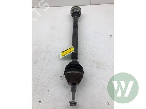 Drivaksel fortil Højre Drivaksel fortil Højre SKODA OCTAVIA III Combi (5E5, 5E6) 2.0 TDI (150 hp) 33809157 33809157