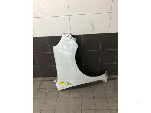 Used Right front fenders RENAULT KANGOO Express (FW0/1_) Z.E. (FW0Z, FW1Z) (60 hp) 31319139