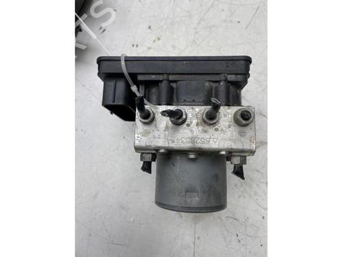 Used ABS pump VW UP! (121, 122, BL1, BL2, BL3, 123) 1.0 (60 hp) 16063022
