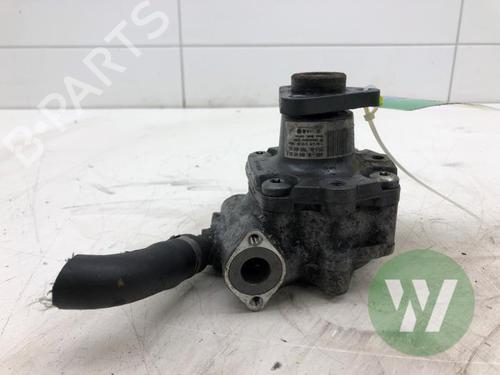 Used Steering pump Steering pump AUDI A4 B8 (8K2) 2.0 TDI (143 hp) 33244746 33244746