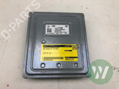 Centralina motore OPEL ASTRA K (B16) 1.4 Turbo (68) (150 hp) 31718707