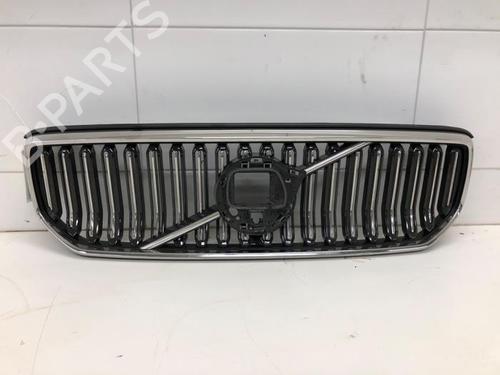 Used Grille VOLVO XC40 (536) D3 (150 hp) 29380793