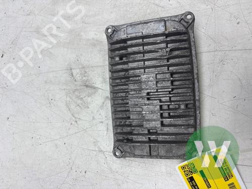 Used Xenon ballast Xenon ballast MERCEDES-BENZ C-CLASS T-Model (S205) C 300 EQ Boost (205.283) (258 hp) 40561147 40561147