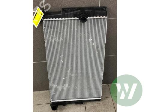 Used Water radiator Water radiator 36943352 36943352