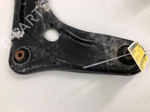 Used Right front suspension arm PEUGEOT 2008 I (CU_) 1.5 BlueHDI 120 (120 hp) 29761487
