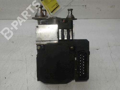 Used ABS pump MERCEDES-BENZ E-CLASS (W210) E 300 Turbo-D (210.025) (177 hp) 5568884
