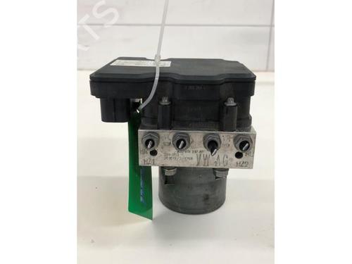 Used ABS pump SKODA KAMIQ (NW4) 1.0 TSI (110 hp) 26439123