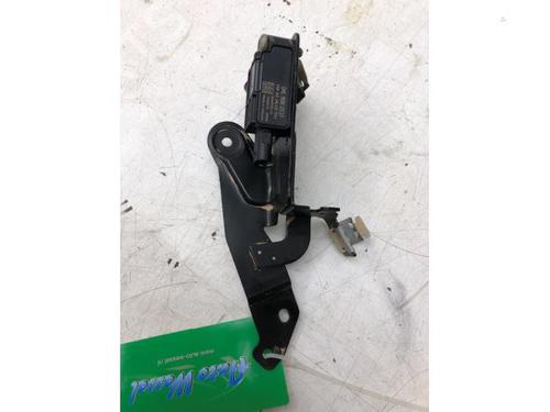 Used Electronic sensor SEAT LEON (5F1) 1.6 TDI (115 hp) 16028943