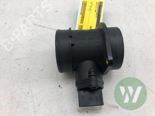 Used Mass air flow sensor Mass air flow sensor AUDI TT (8N3) 1.8 T (180 hp) 33456388 33456388