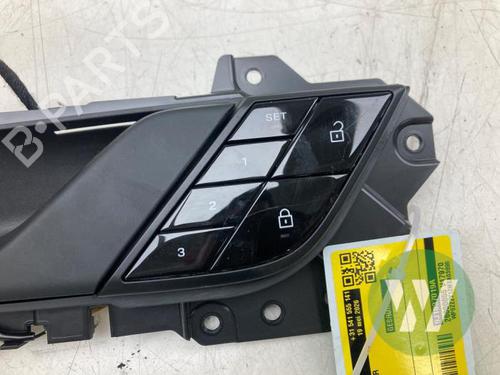 Switch PORSCHE TAYCAN (Y1A) 4S Performance Battery Plus (Y1ADB1) | BP39914826I30 - Image 2