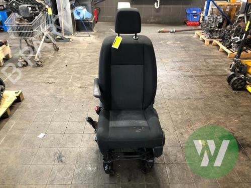 Used Left front seat OPEL VIVARO C Van (K0) 2.0 (144 hp) 32426135