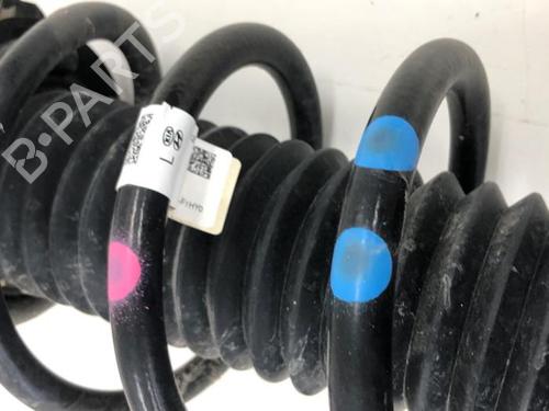 Right front shock absorber KIA SPORTAGE IV (QL, QLE) 1.6 GDI | BP29848679M17 