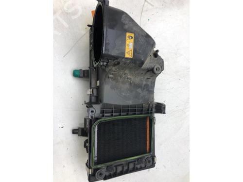 Air filter box MERCEDES-BENZ GLC (X253) 300 d 4-matic (253.919) | BP16166056M87 
