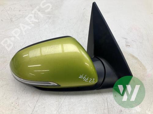 Retrovisor direito KIA STONIC (YB) 1.0 T-GDi (101 hp) 32195511