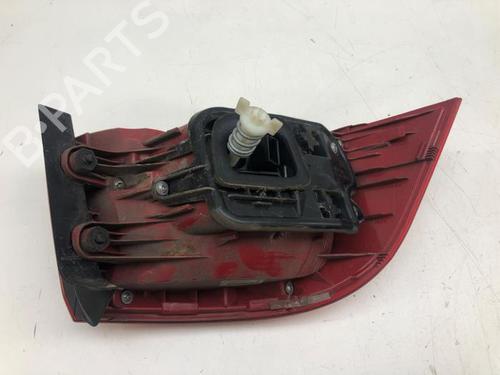 Used Right taillight VW PASSAT B7 Variant (365) 2.0 TDI (140 hp) 31319342