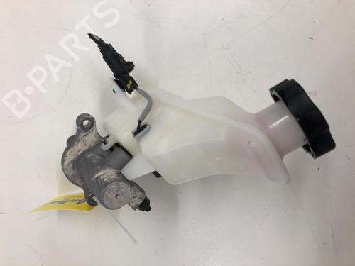 Brake master cylinder KIA SPORTAGE IV (QL, QLE) 1.6 GDI | BP29987368M77 