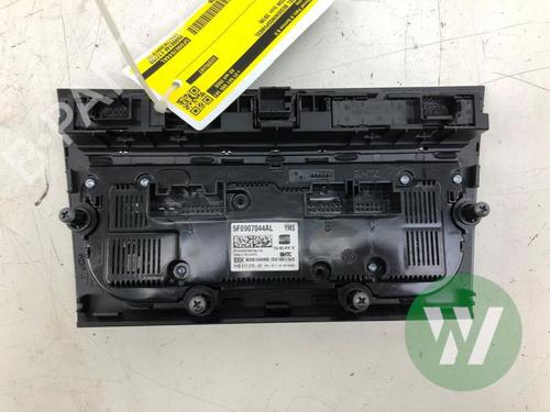 Climate control SEAT LEON (5F1) 1.5 TSI | BP32744189I5 - Image 2