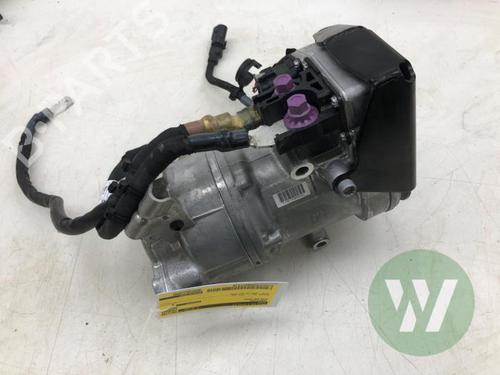 AC compressor AUDI Q5 (GUB) SQ5 TFSI quattro | BP40286187M34 - Image 2