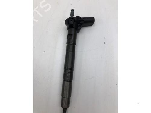 Injection rail VW GOLF VI (5K1) 2.0 TDI (110 hp) 18079597