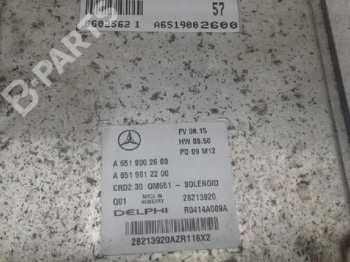 Engine control unit (ECU) MERCEDES-BENZ SPRINTER 3,5-t Bus (B906) 310 CDI (906.731, 906.733, 906.735) | BP5260819M57 