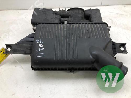 Luftfiltergehäuse für OPEL GT Convertible (M07) 2.0 (G67) (264 hp) 33110141