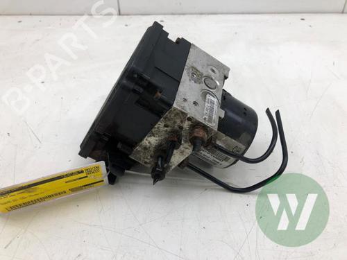 Used ABS pump OPEL GT Convertible (M07) 2.0 (G67) (264 hp) 33162443