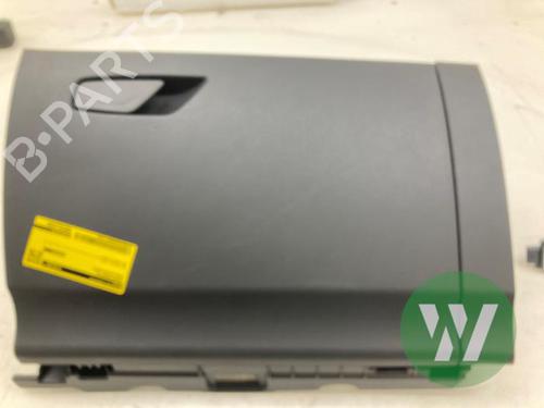Used Glove box Glove box SKODA OCTAVIA IV Combi (NX5, PV5) 1.5 TSi (150 hp) 40210993 40210993